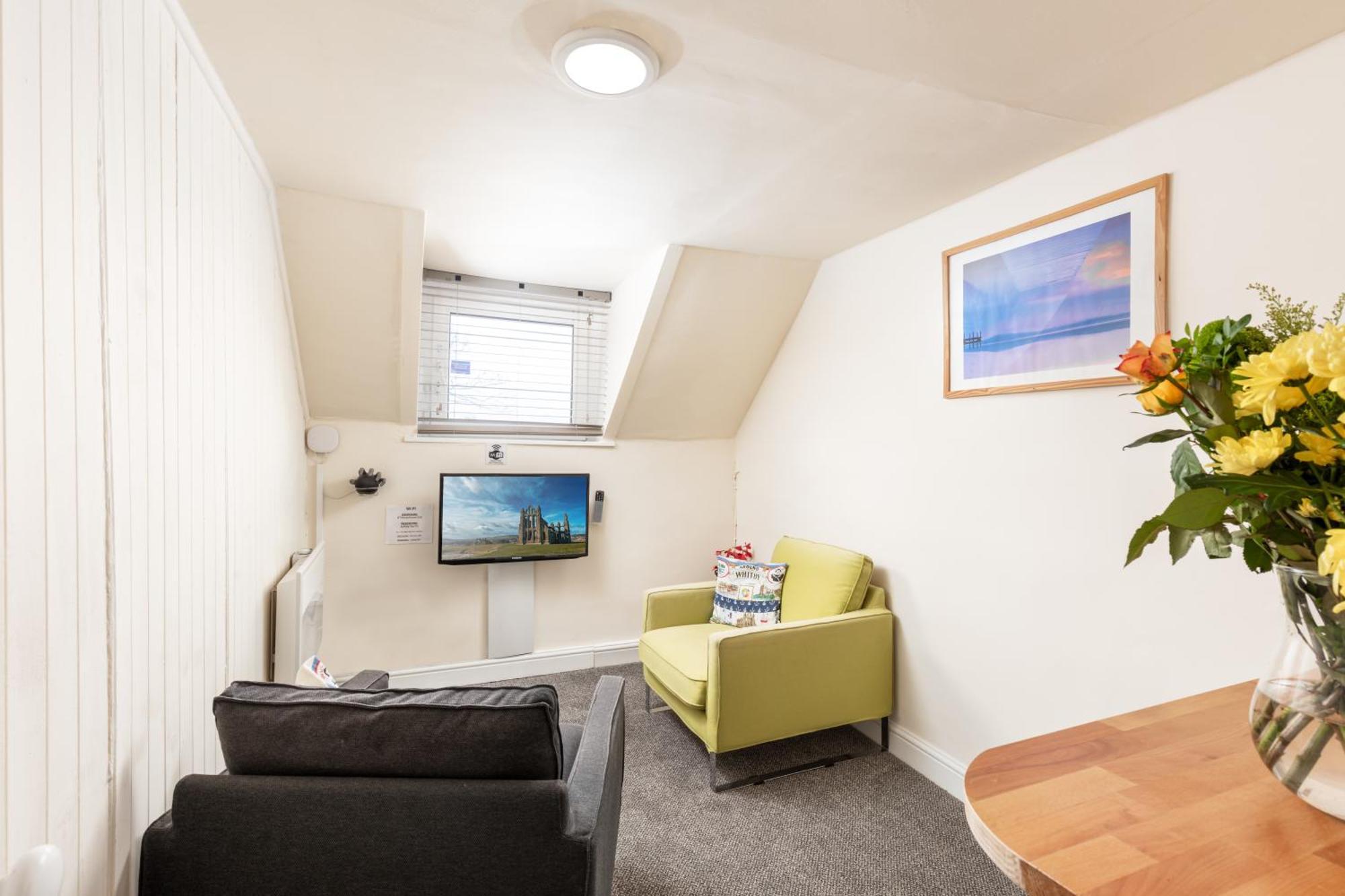 Discovery House Kapselhotel Whitby